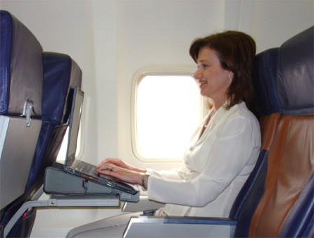 Airplane in-flight internet